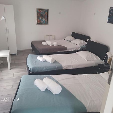 Blife Faro City Life Private Rooms Exteriör bild