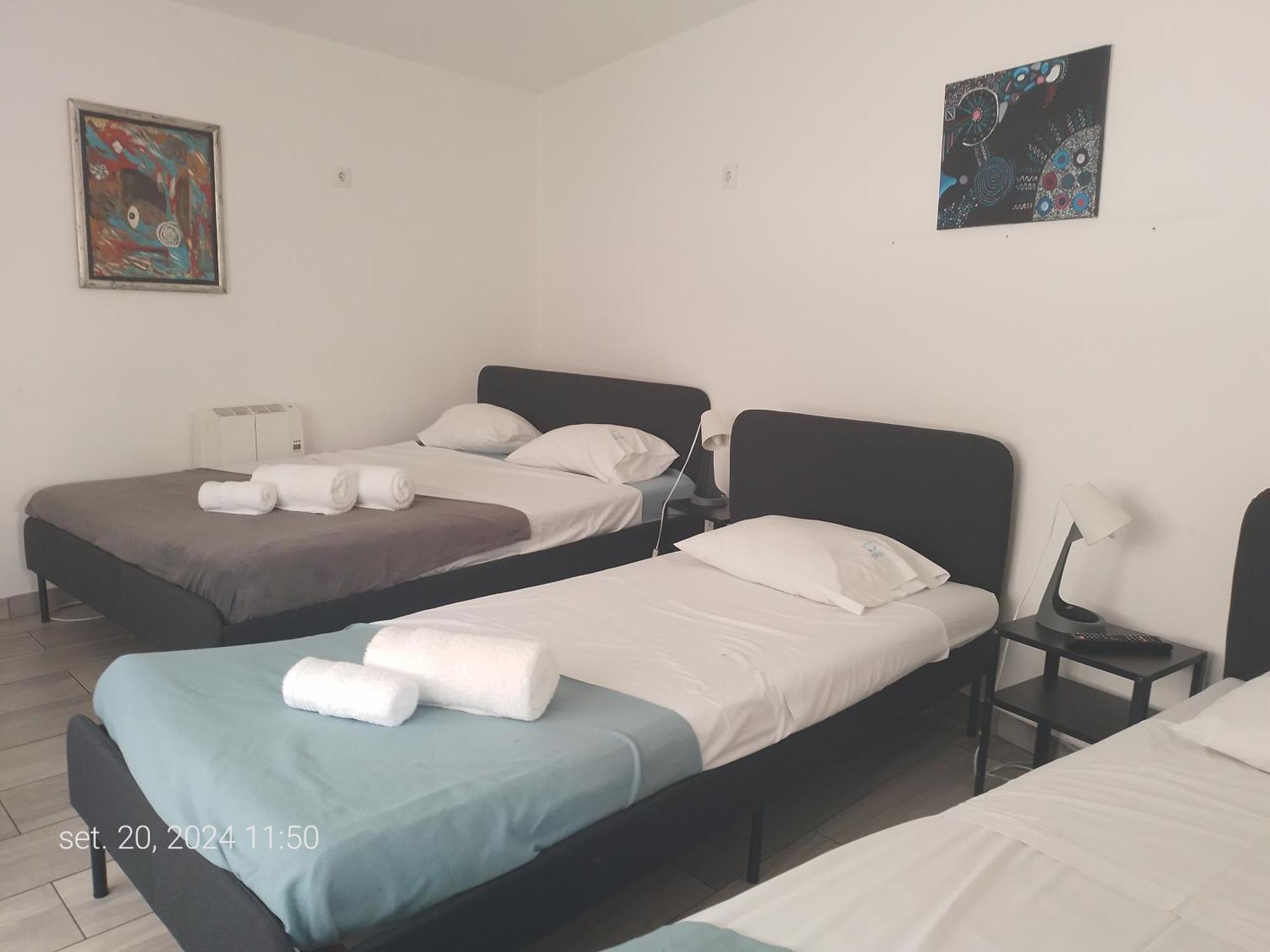 Blife Faro City Life Private Rooms Exteriör bild